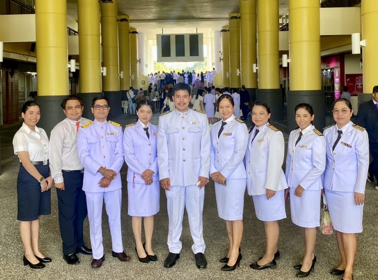 รับสนองพระบรมราชโองการโปรดเกล้าฯ แต่งตั้งให้ดำรงตำแหน่งอธิการบดี ม.วลัยลักษณ์